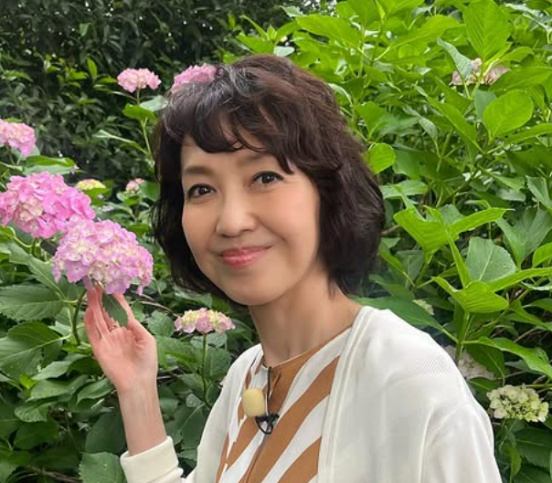 賀来千香子の結婚歴を徹底解説｜宅麻伸との馴れ初めから離婚理由まで