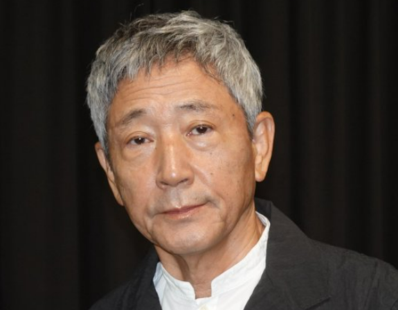 小林薫の息子の素顔に迫る｜元嫁・中村久美との関係や再婚後の小梅との家庭生活