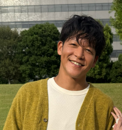 駿河太郎の兄弟の噂は本当？鈴木亮平との関係を詳しく紹介