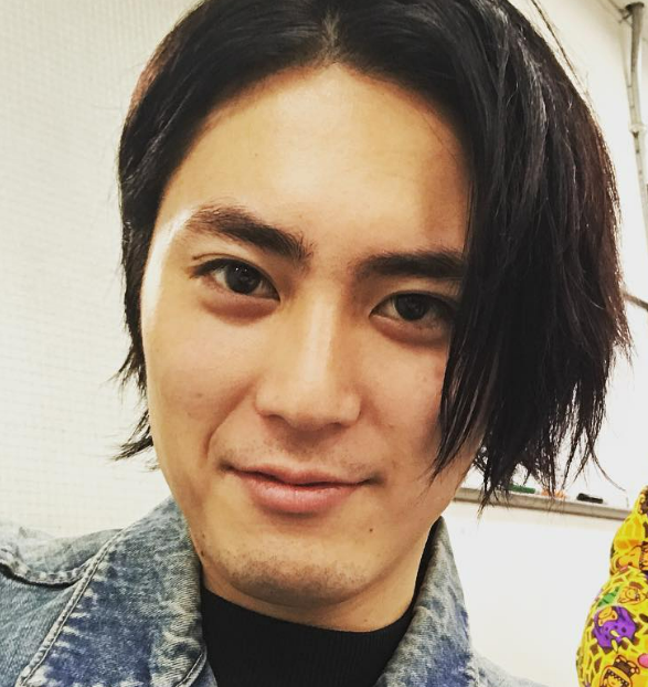 間宮祥太朗の実家の金持ち説は本当？横浜の高級住宅街と家族の秘密